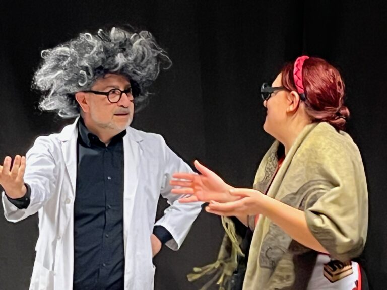 Le Giallocomiche del commissario Pautasso. Format originale di Teatro Comico in italiano, in scena dal 2014.