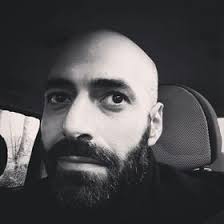 Gabriele Ronco, attore, corsista di canto moderno e allievo del maestro Valter Carignano